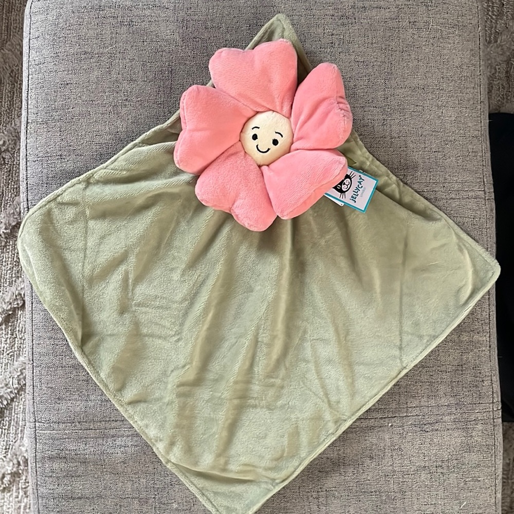 NWT Jellycat fleury petunia soother